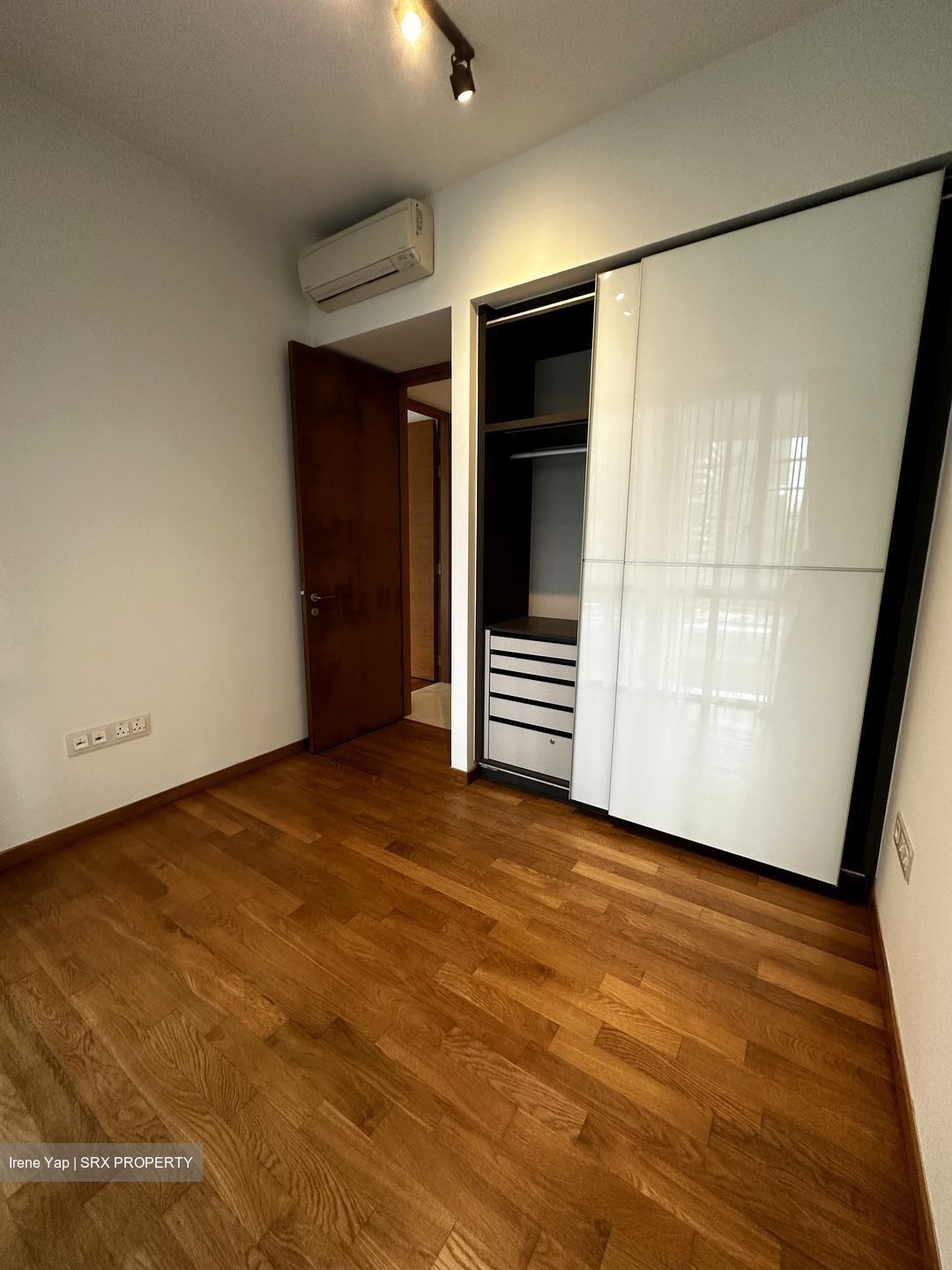 Marina One Residences (D1), Apartment #478327791